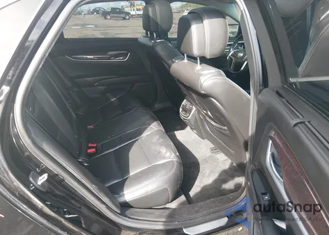 2013 Cadillac Xts Premium z USA, uszkodzony, nr VIN 2G61T5S36D9104121